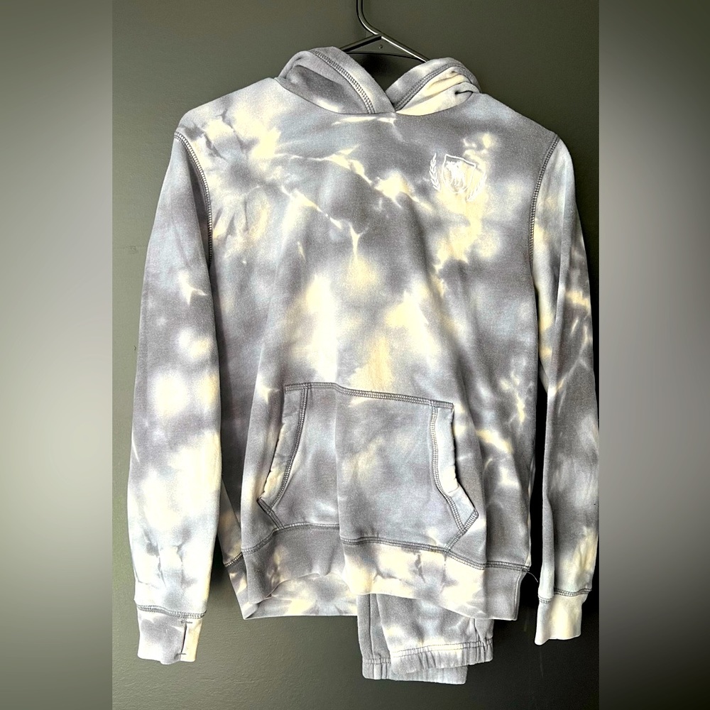 Abercrombie kids hooded sweatshirt with matching sweat pants set